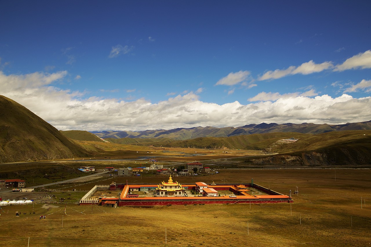 四川甘孜风光（图ZNDk5NTcyNDA=） - 风光摄影 - 站酷设计师洛克桑塔纳原创素材 - 站酷ZCOOL