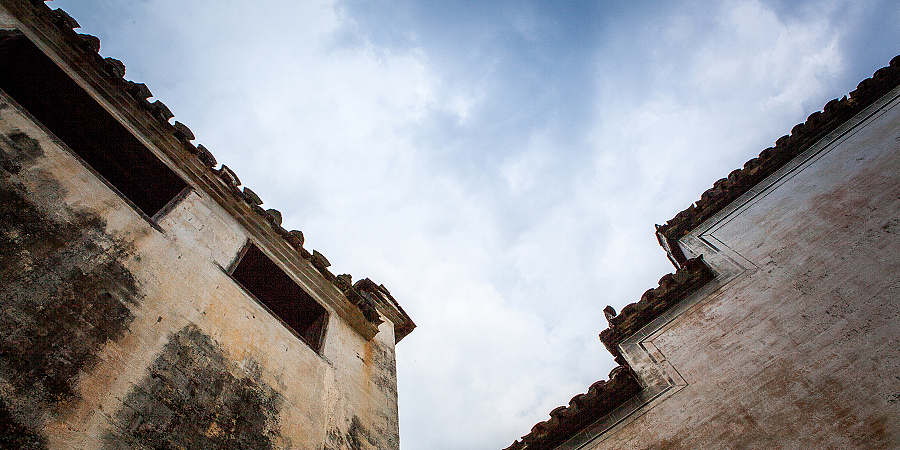 宏村的水，徽菜的盐（图ZMTk2NDg2MjA=） - 风光摄影 - 站酷设计师达尔达尼洋原创素材 - 站酷ZCOOL