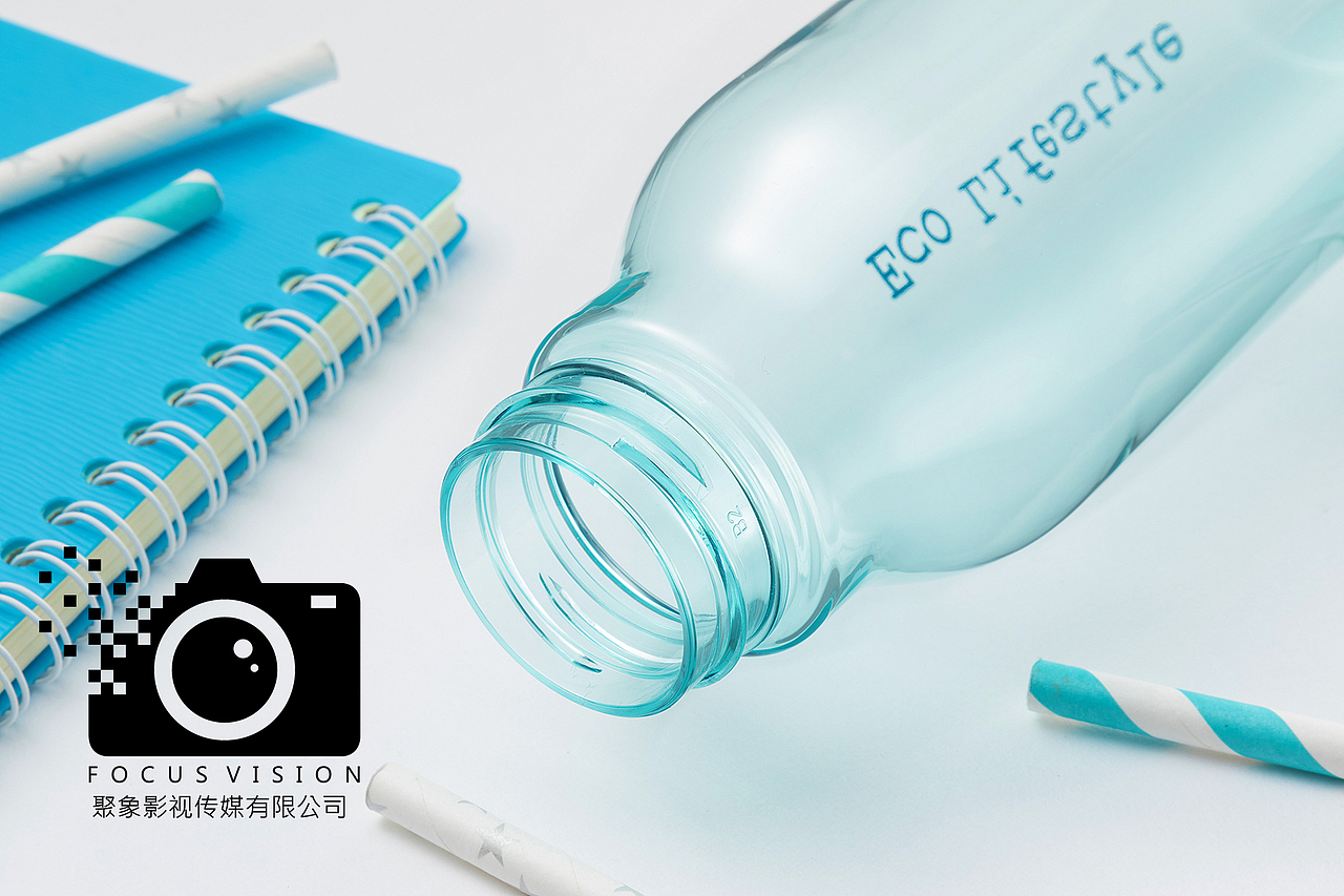乐扣乐扣便携水杯（图ZOTg1NDY2NTY=） - 产品摄影 - 站酷设计师聚象影视传媒原创素材 - 站酷ZCOOL