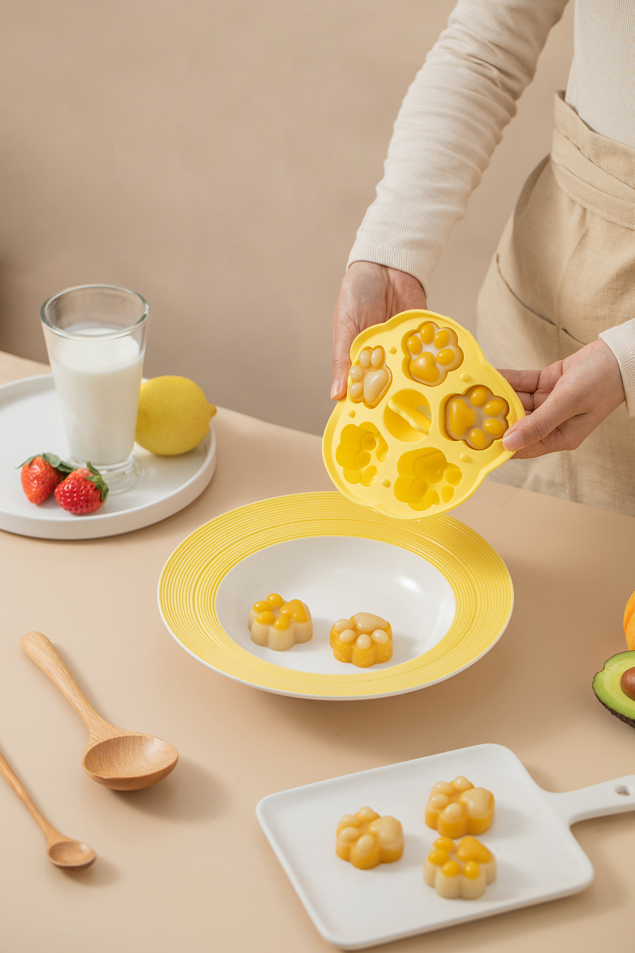 猫爪蒸糕模具（图ZMjkxNDQ4NjM2） - 产品摄影 - 站酷设计师摄影师BINGO原创素材 - 站酷ZCOOL