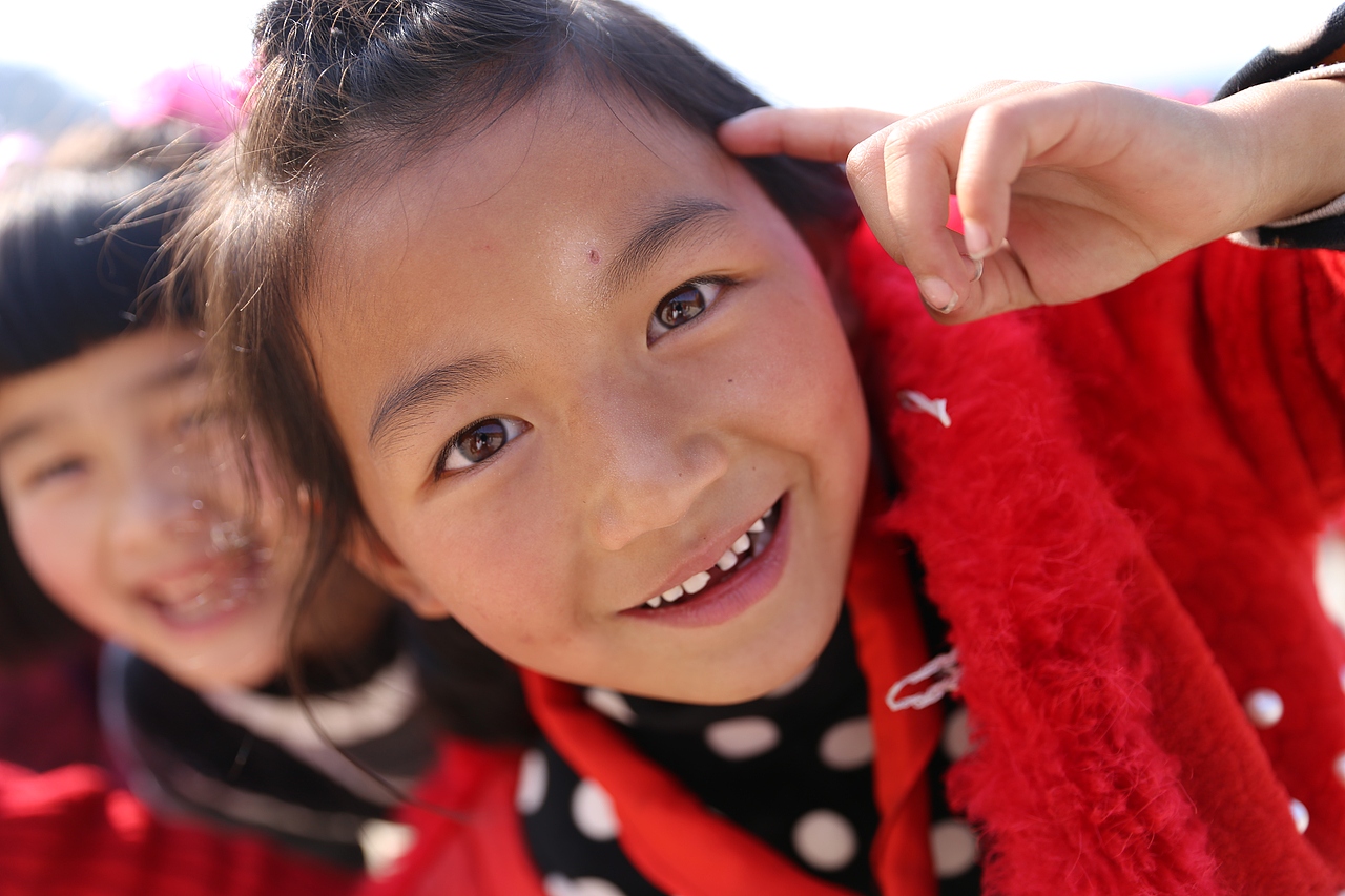 《人间四月天》摄影组图