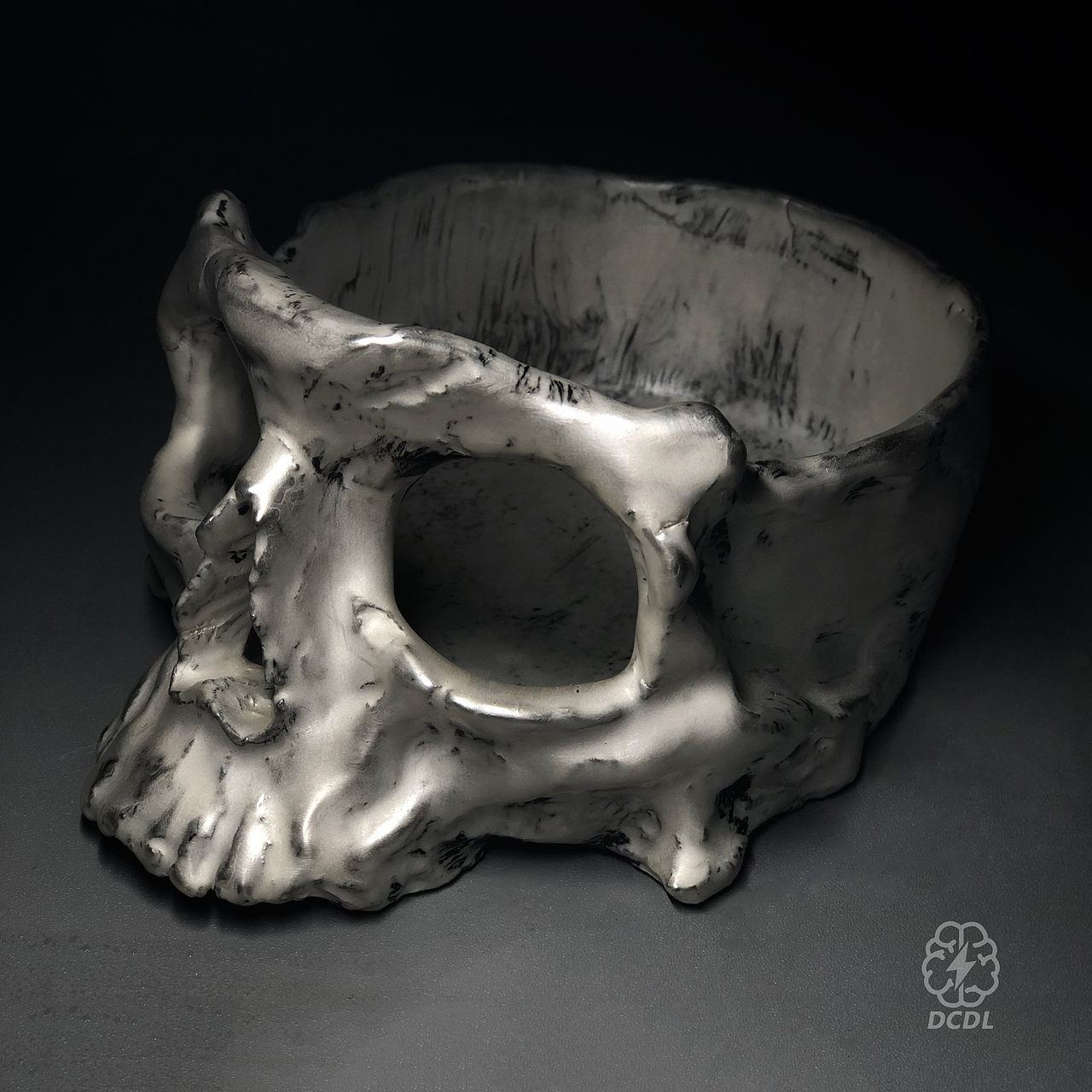 【SKULL】骷髅 暗黑系1300°电镀金属色陶瓷烟灰缸摆件