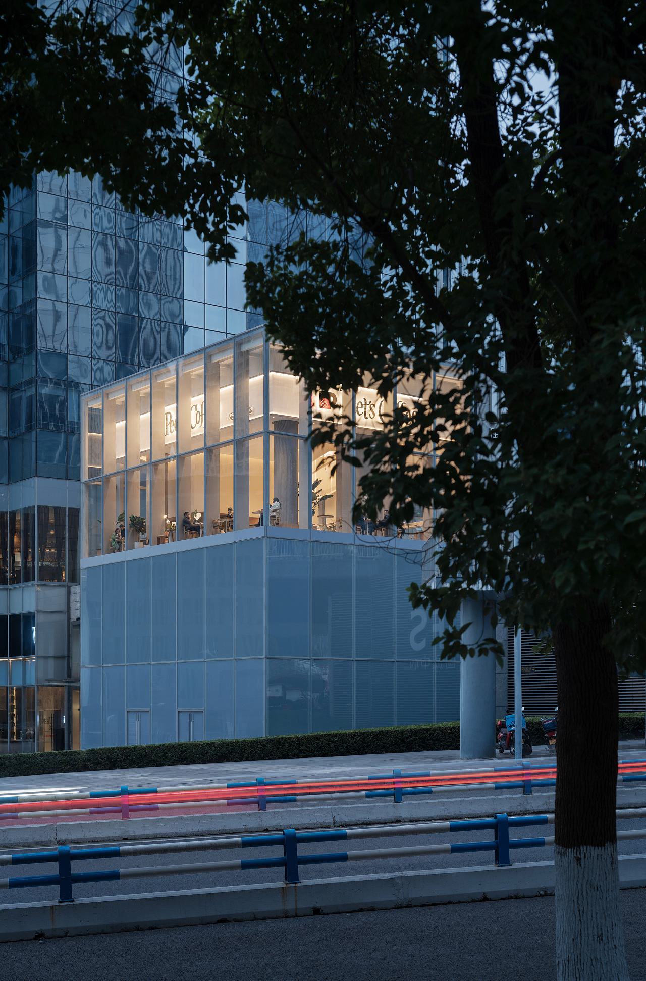 Peet‘s皮爷咖啡重庆IFS·共享山城（图ZMzcwOTI3OTQw） - 商业空间设计 - 站酷设计师UND设计事务所原创素材 - 站酷ZCOOL