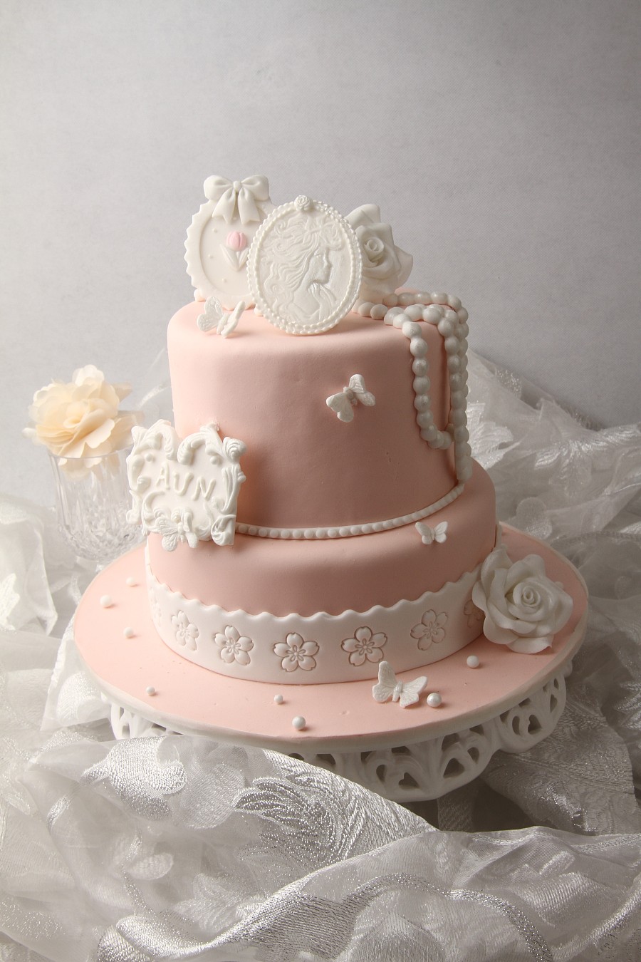 翻糖蛋糕怎么制作(如何做翻糖蛋糕) - 医药经