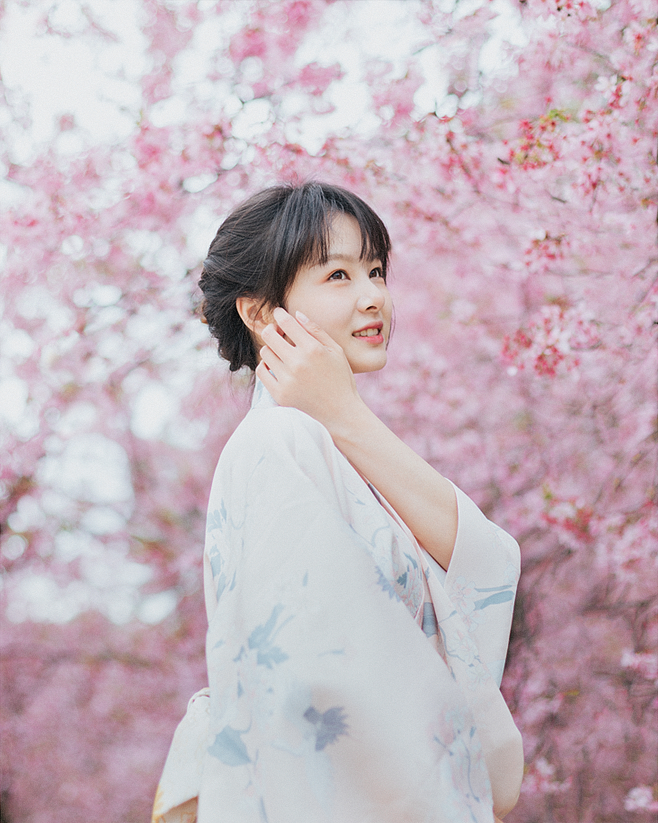 樱花树下（图ZMjQ3MjcwNzI0） - 人像摄影 - 站酷设计师摄影师张赖汉原创素材 - 站酷ZCOOL