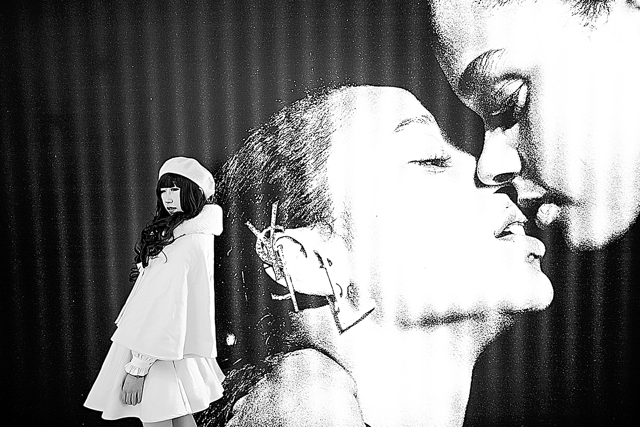 霓虹灯下（图ZNjkwMzg4ODQ=） - 人像摄影 - 站酷设计师奈何Virtues原创素材 - 站酷ZCOOL