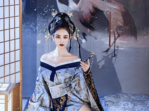 松窗梦语