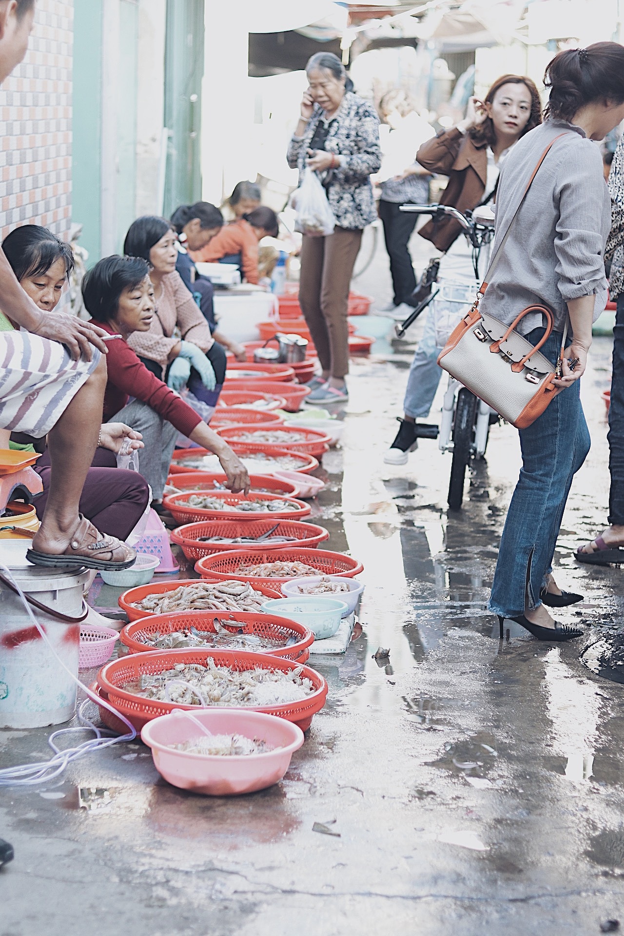 逛了个市场（图ZMTMyOTY2NjU2） - 人文/纪实摄影 - 站酷设计师全能的加班狗原创素材 - 站酷ZCOOL