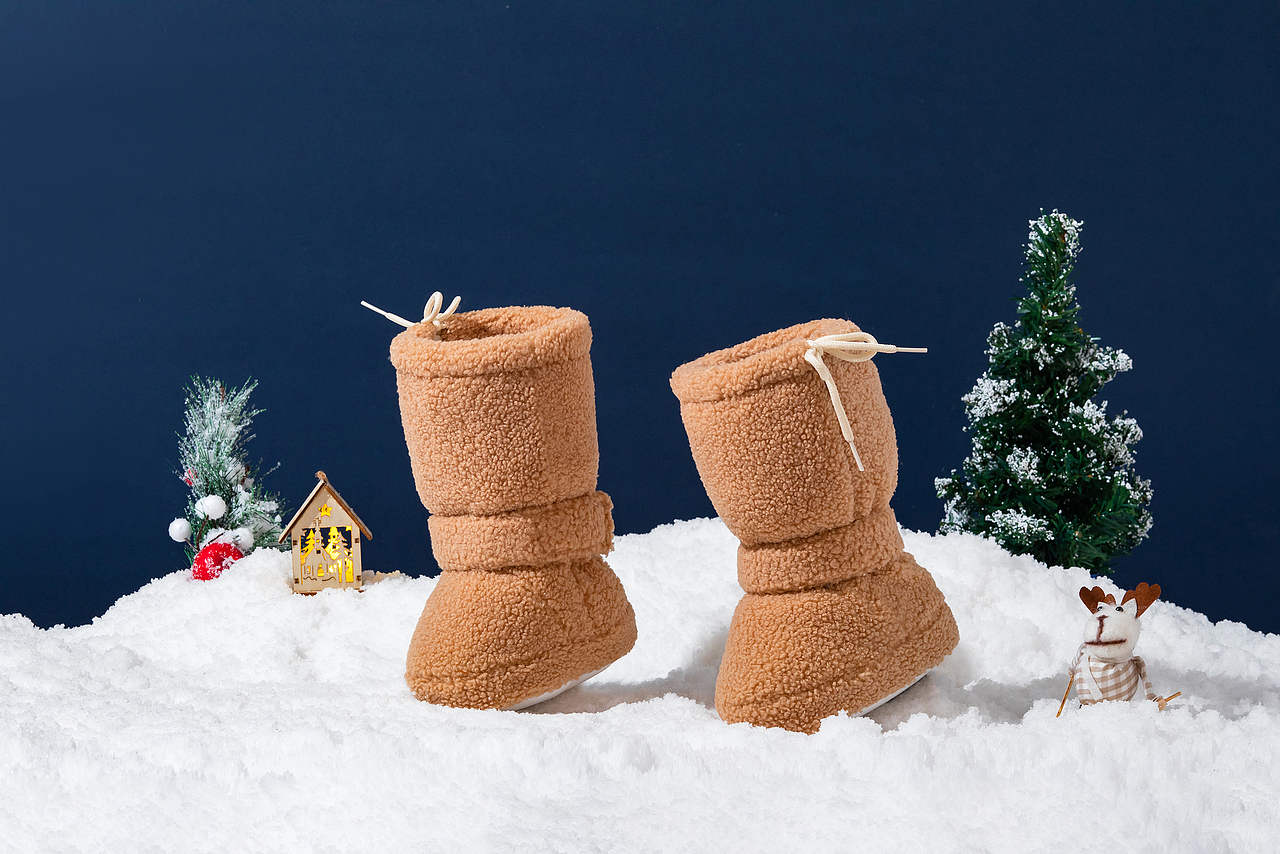 儿童靴子 童鞋（图ZMjc3MTA4MzA0） - 产品摄影 - 站酷设计师孔帅棒原创素材 - 站酷ZCOOL