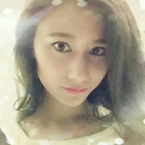 微笑（圖ZNDE0MTkwNTI=） - 人像攝影 - 站酷設(shè)計(jì)師UFO77號(hào)原創(chuàng)素材 - 站酷ZCOOL