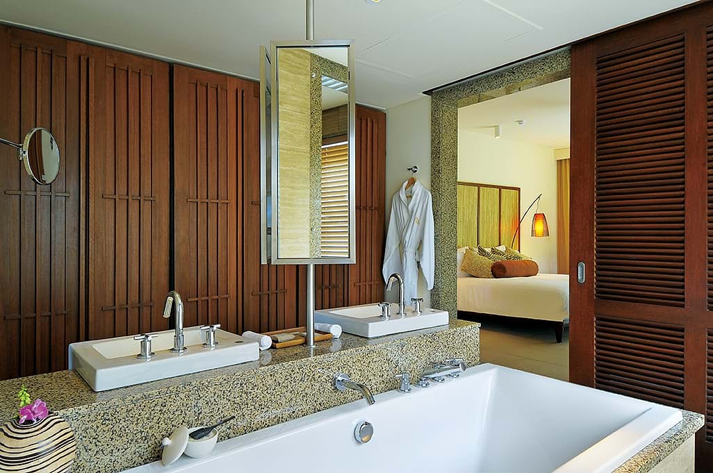 康斯丹艾菲莉亚