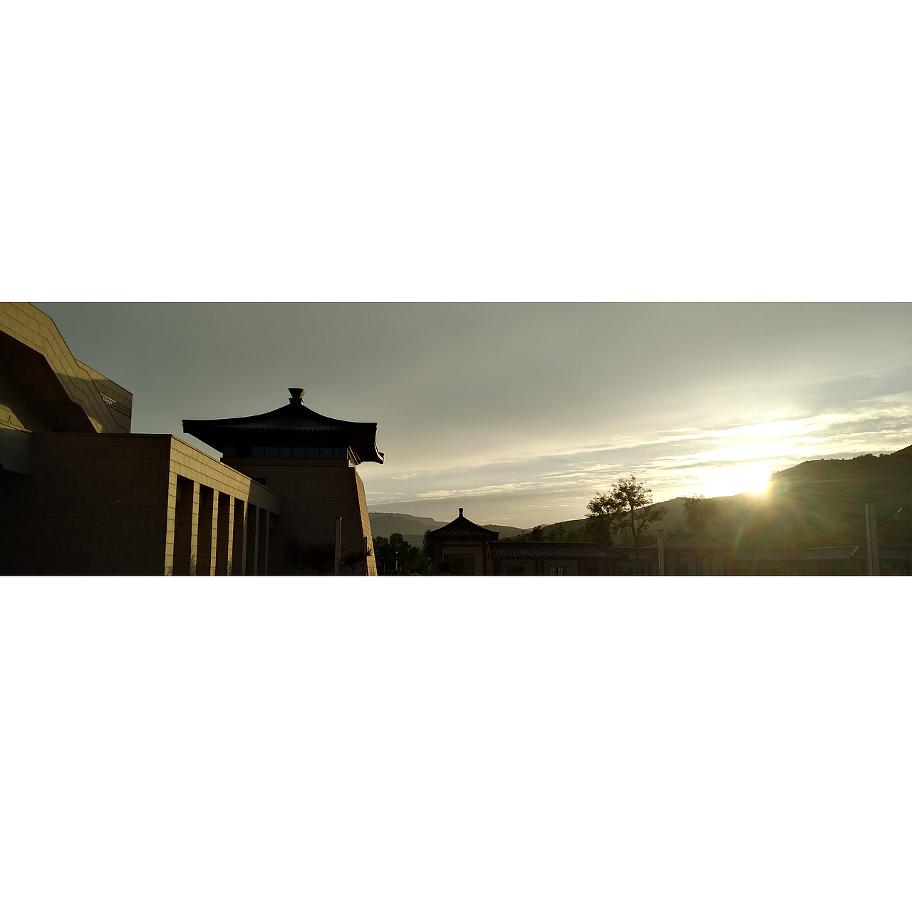 平凉博物馆名人雕塑