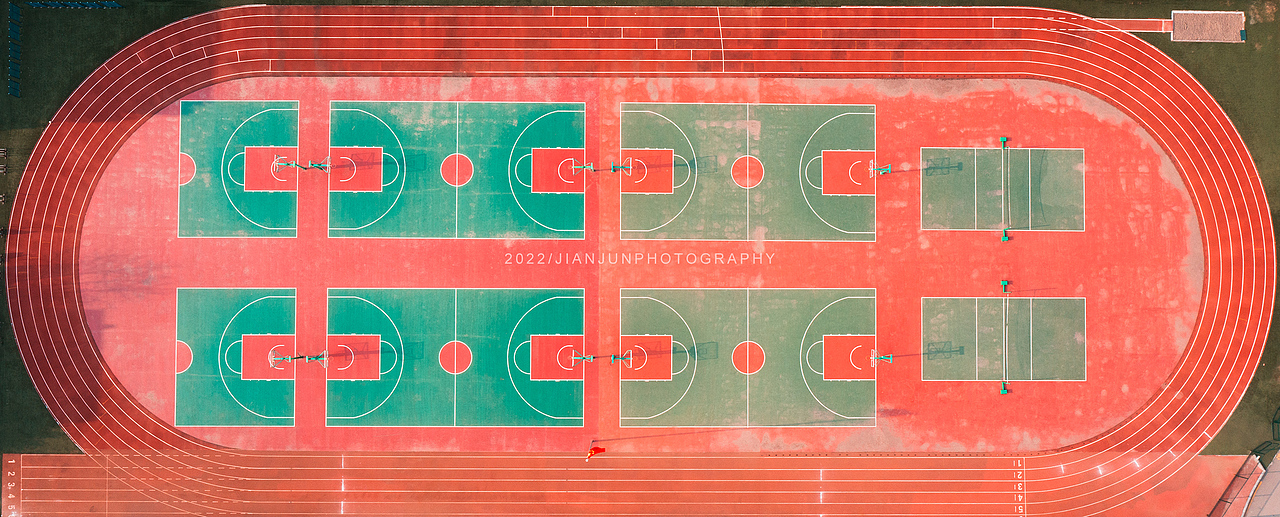 上帝视角下的球场（图ZMjk2Mzg4NjQ0） - 环境/建筑摄影 - 站酷设计师先森WANG原创素材 - 站酷ZCOOL