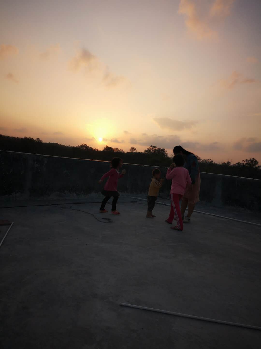 董之的个人主页（背景预览） - 主页背景设置 - 站酷设计师董之原创素材 - 站酷ZCOOL