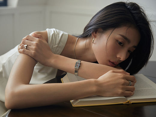 自然光赋予自然美