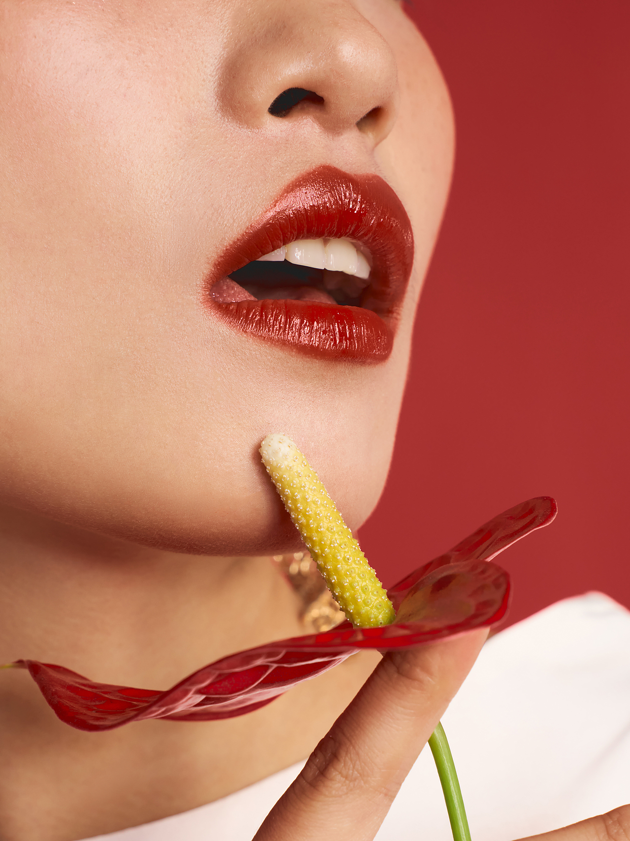 新中式口红拍摄｜国风中国红（图ZMzY3MTQ1MDQ0） - 时尚/艺术摄影 - 站酷设计师June里原创素材 - 站酷ZCOOL