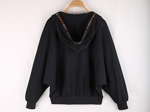 小白的服装挂拍，整个画面都感觉脏（个人主页-ZMjkyMDUxMDg=） - 产品摄影 - 站酷设计师星辰辰星原创素材 - 站酷ZCOOL