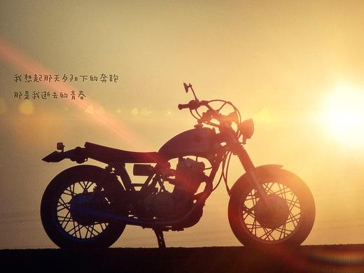 青岛社 1:12 YAMAHA雅马哈 SR400S 复古机车