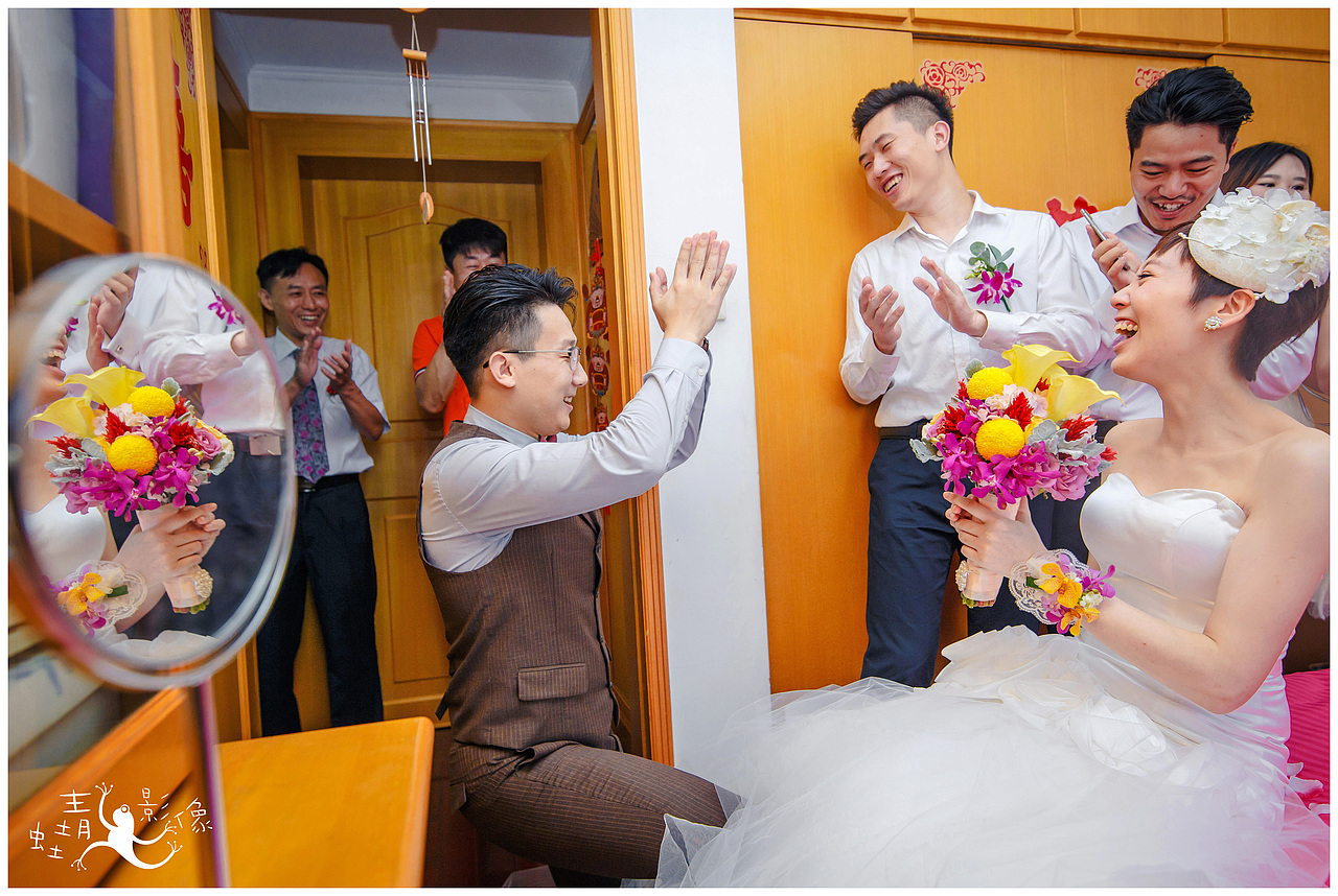 青蛙摄影婚礼拍摄-逗逼是你逗逼!