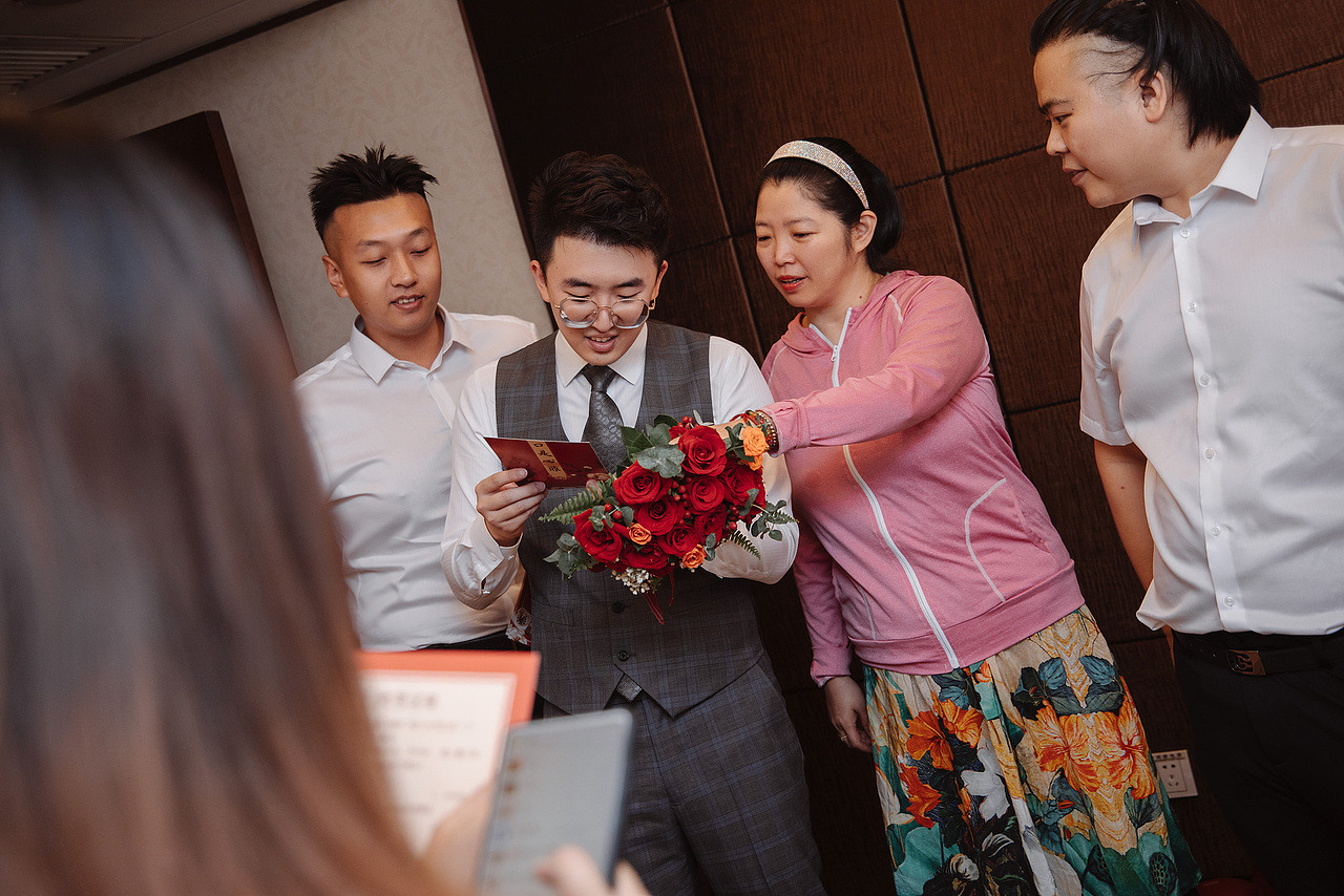 "万物有光"（图ZMjIxOTI2Mjc2） - 人文/纪实摄影 - 站酷设计师摄影师阿易原创素材 - 站酷ZCOOL
