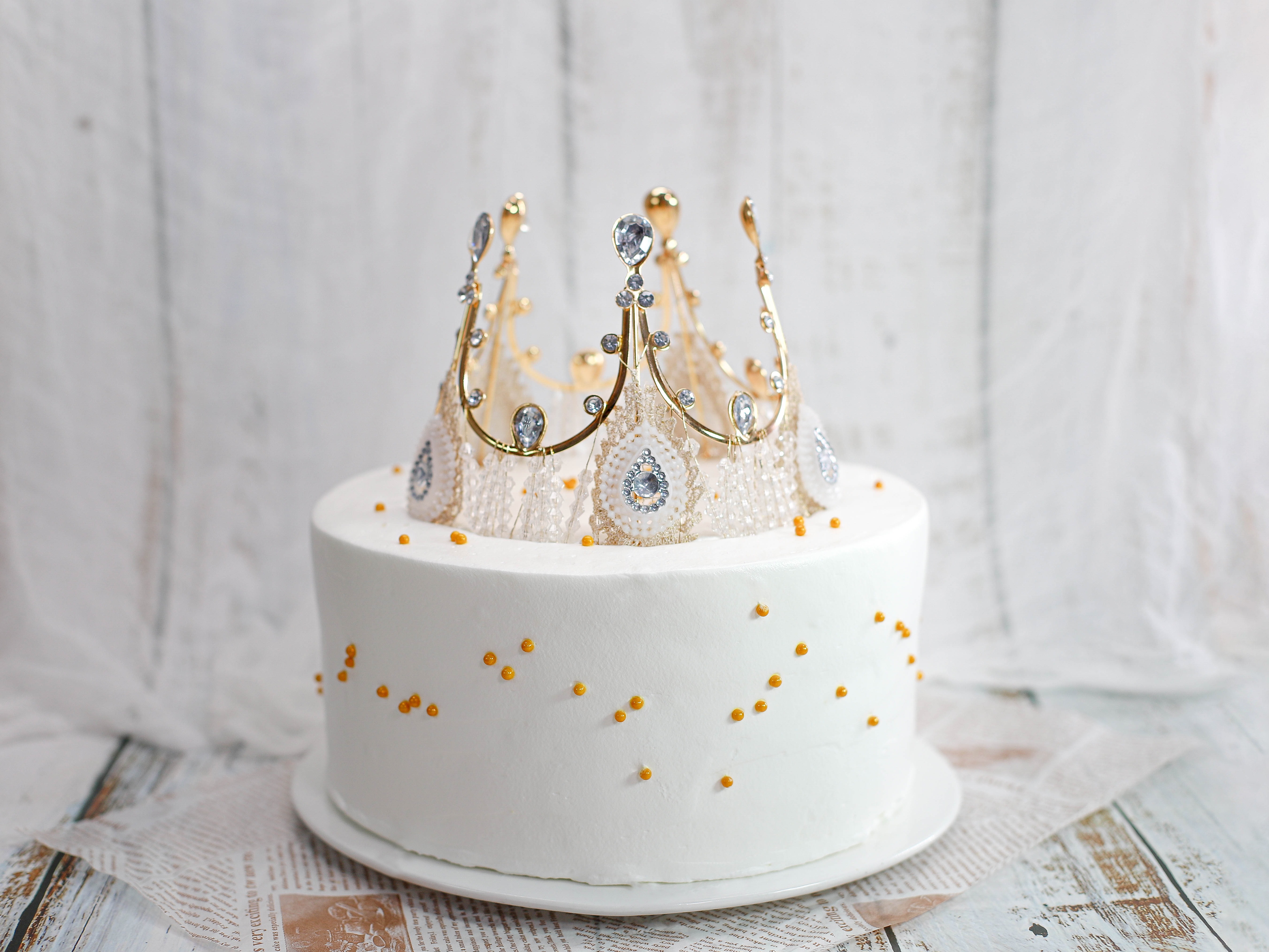 韓國網絡熱爆！這款「皇冠蛋糕」應該會讓你非常期待自己的生日吧！