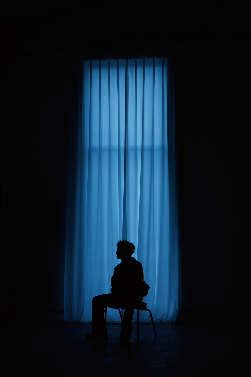 单曲平面摄影｜黄礼格《停驻》