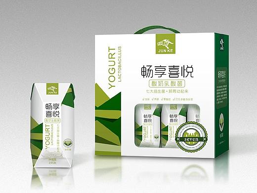 酸奶包装设计，，包装设计，字体设计，快消品包装设计