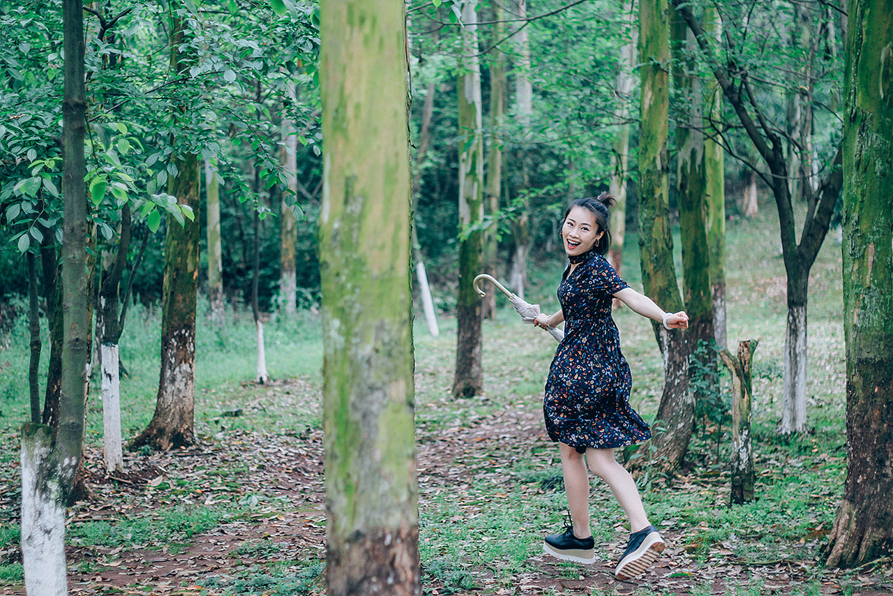 西瓜最中间一勺都不及你笑脸的甜。