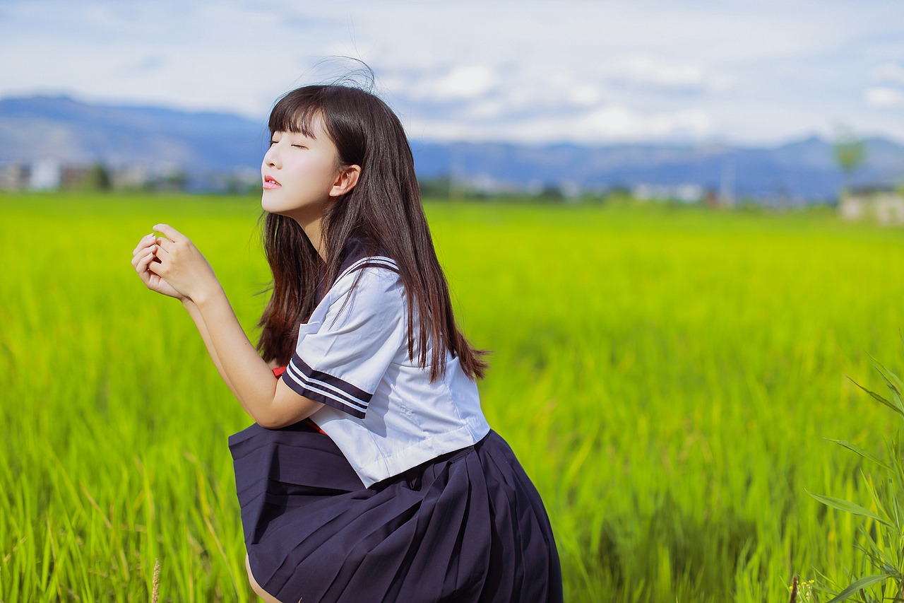「夏末至,秋風起」