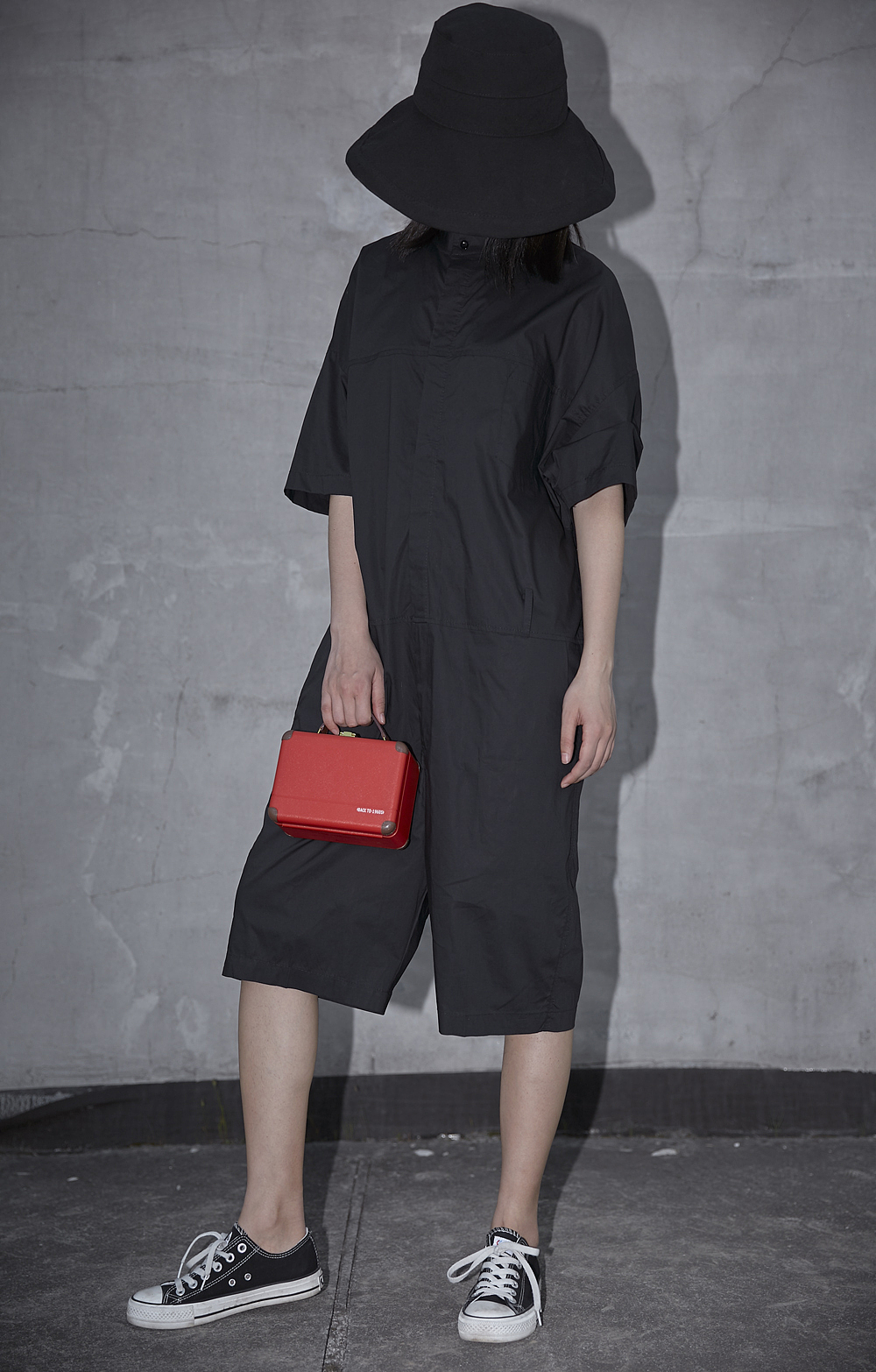 【Emotionlab情绪实验室】2020 盛夏新品上市 LOOKBOOK（图ZMjA1ODIyMjYw） - 人像摄影 - 站酷设计师YONKOS原创素材 - 站酷ZCOOL