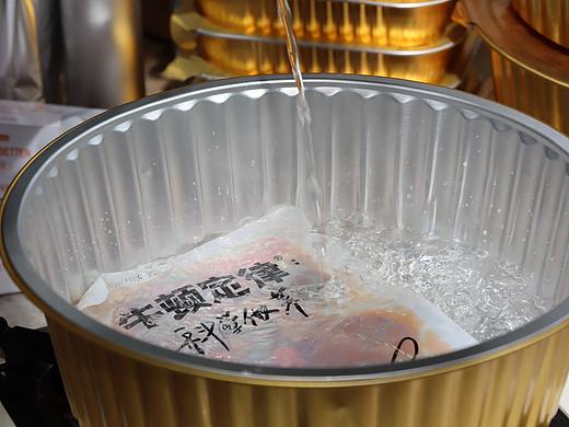 铝箔餐盒（个人主页-ZNTg0ODMxNDA=） - 产品摄影 - 站酷设计师努力努力再努力D原创素材 - 站酷ZCOOL