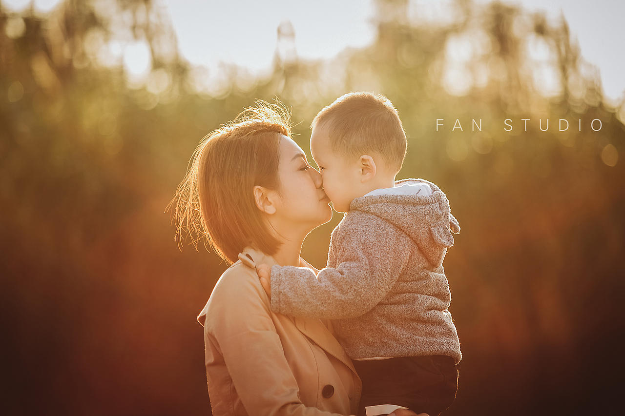 冬日里的阳光（图ZMTAwNjc2NjEy） - 人像摄影 - 站酷设计师凡兴原创素材 - 站酷ZCOOL