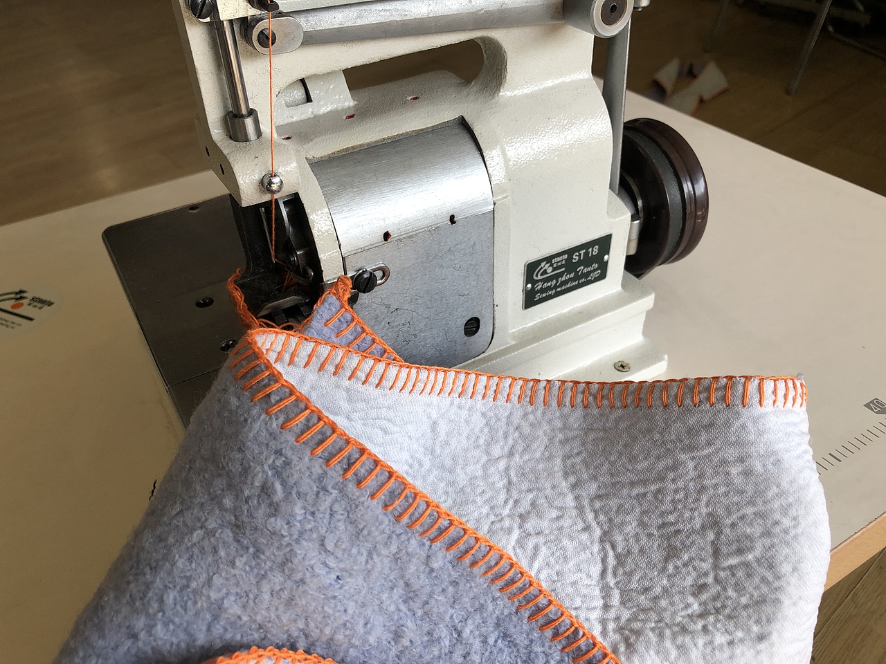 双面一字贝形拷边机,双面一样的仿钩针贝形机,18型