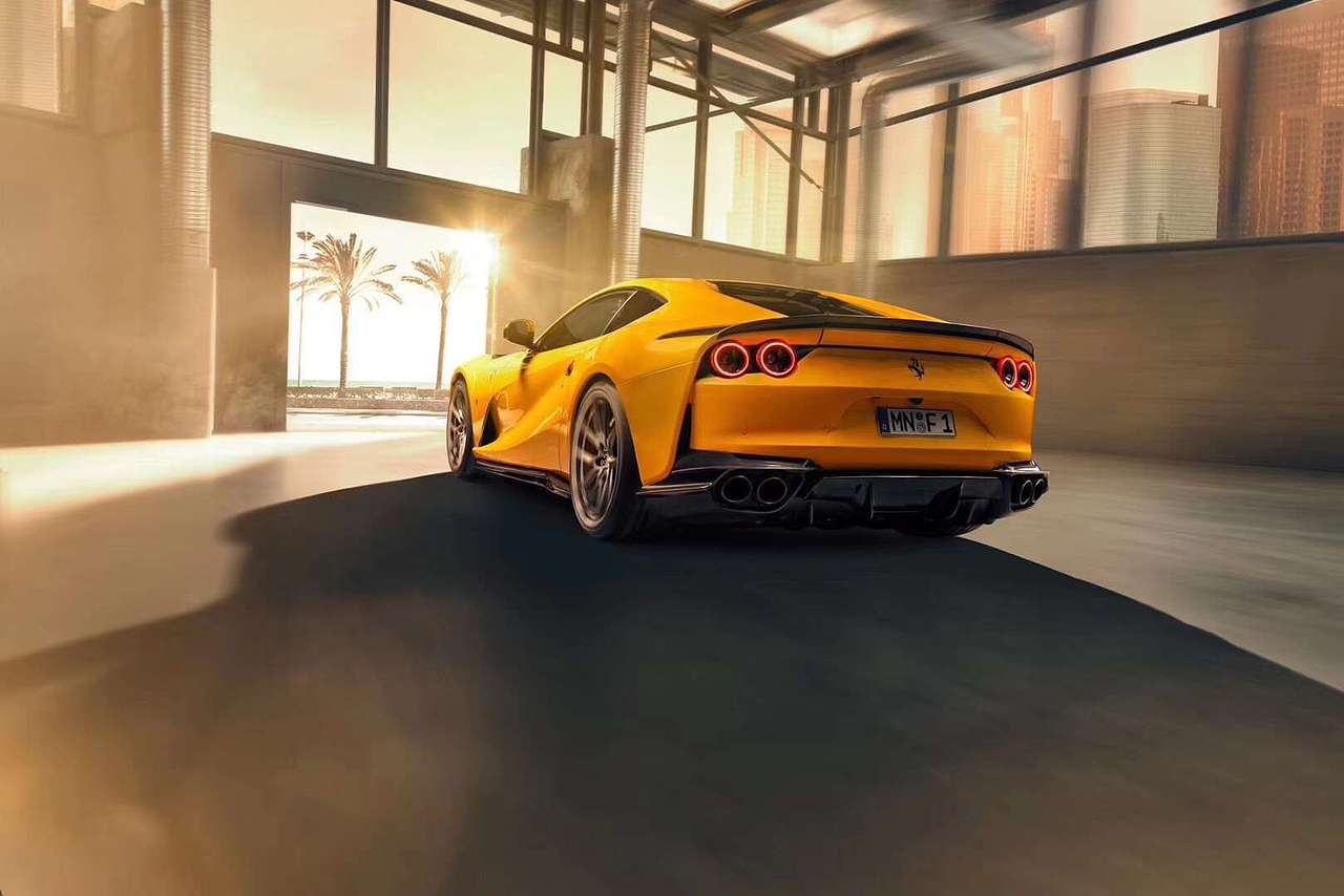 法拉利812改装升级 novitec 碳纤小包围套件 前唇 侧裙