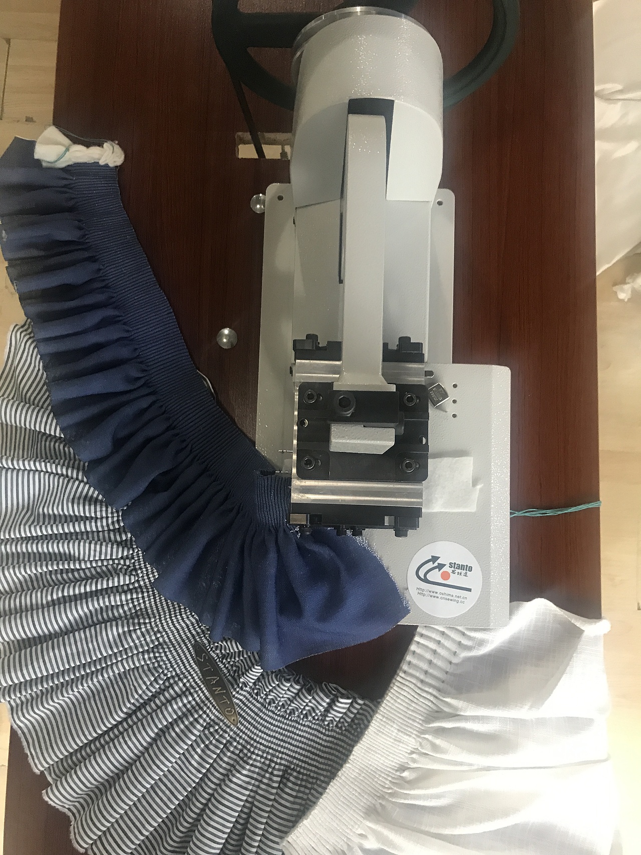 缝线抽皱,2020年服装最新工艺
