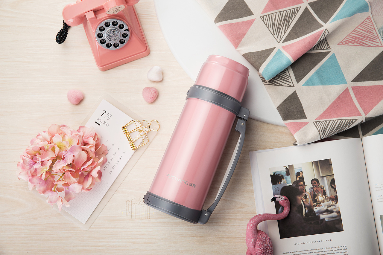 女性家居风保温壶