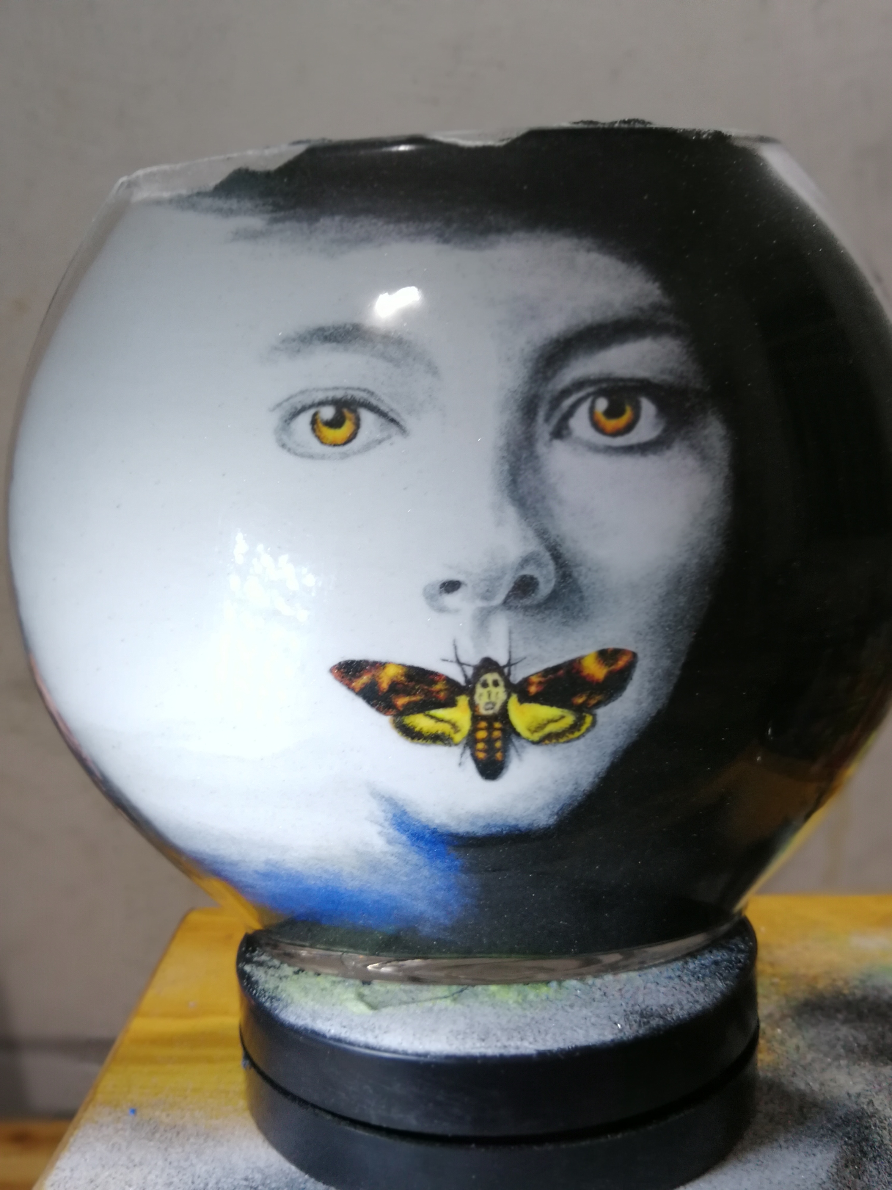 沙瓶画(沉默的羔羊)