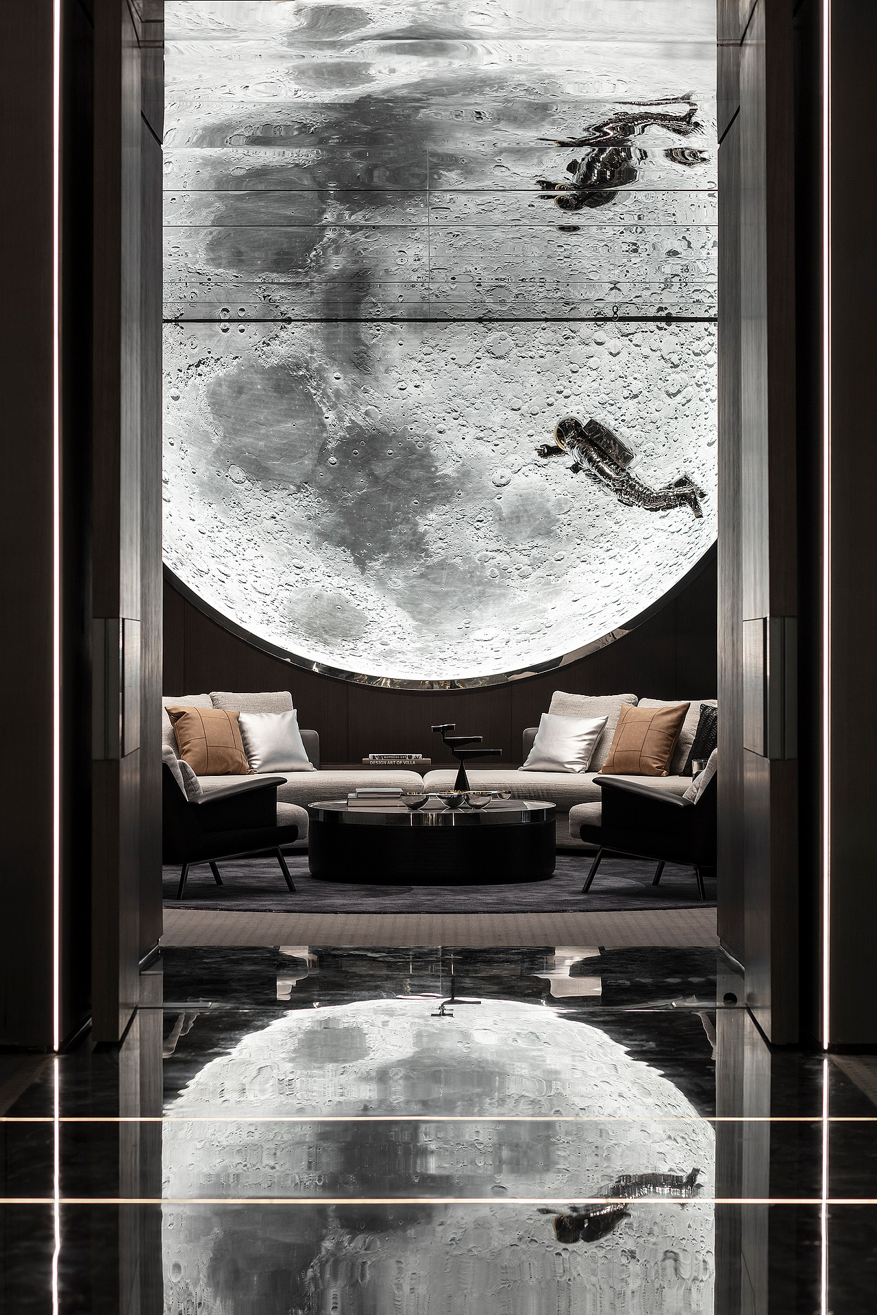 10° | 平行世界里的太空漫游