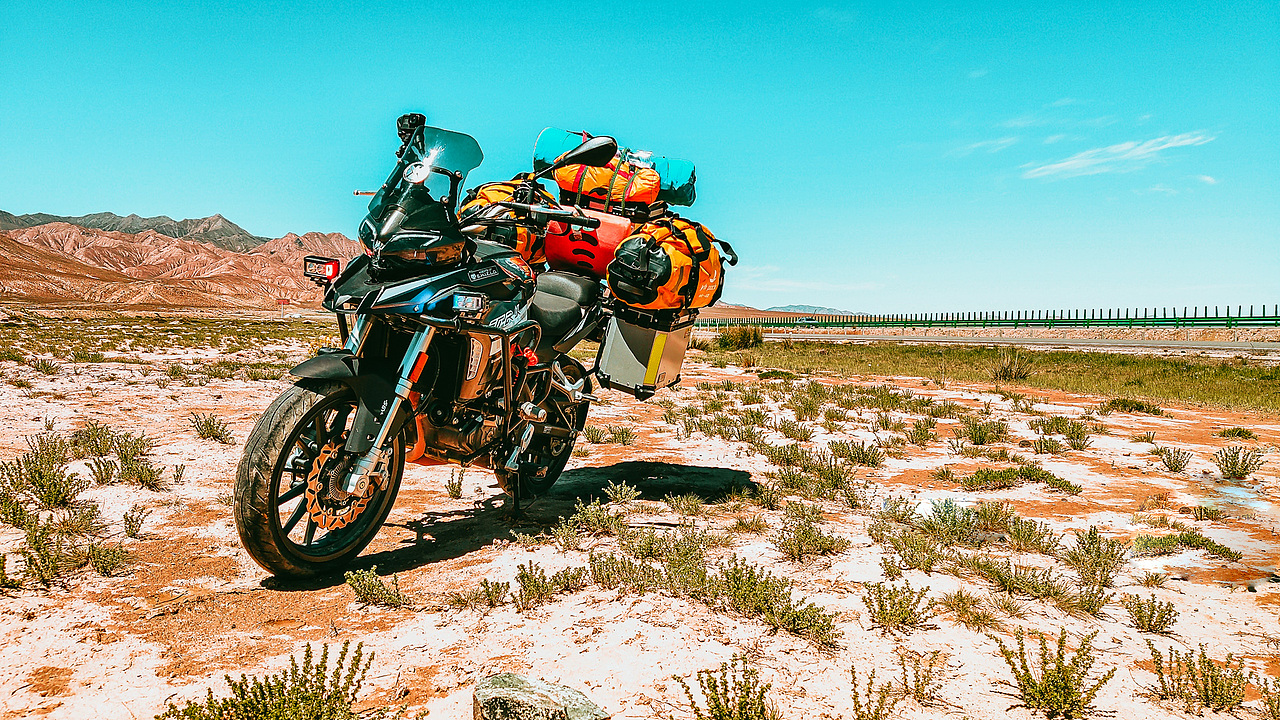 2020年川藏线摩托车旅行（图ZMjM4MDY3MDI4） - 人文/纪实摄影 - 站酷设计师程弎益原创素材 - 站酷ZCOOL