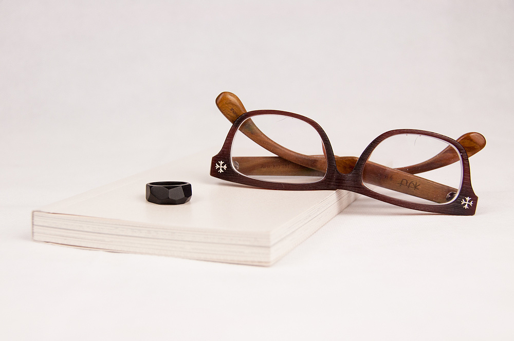 完全失踪手册-Redesign（图ZNzg4NzQwMA==） - 书籍/画册 - 站酷设计师陈雨辰原创素材 - 站酷ZCOOL