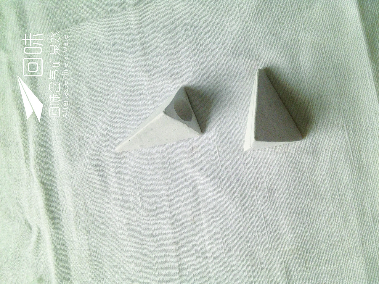 回味含气矿泉水瓶形设计（图ZMTAxMDM0MjA=） - 包装 - 站酷设计师旭東原创素材 - 站酷ZCOOL