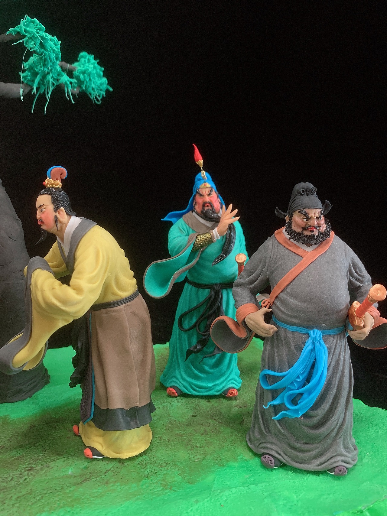 康健面塑作品《三顾茅庐》