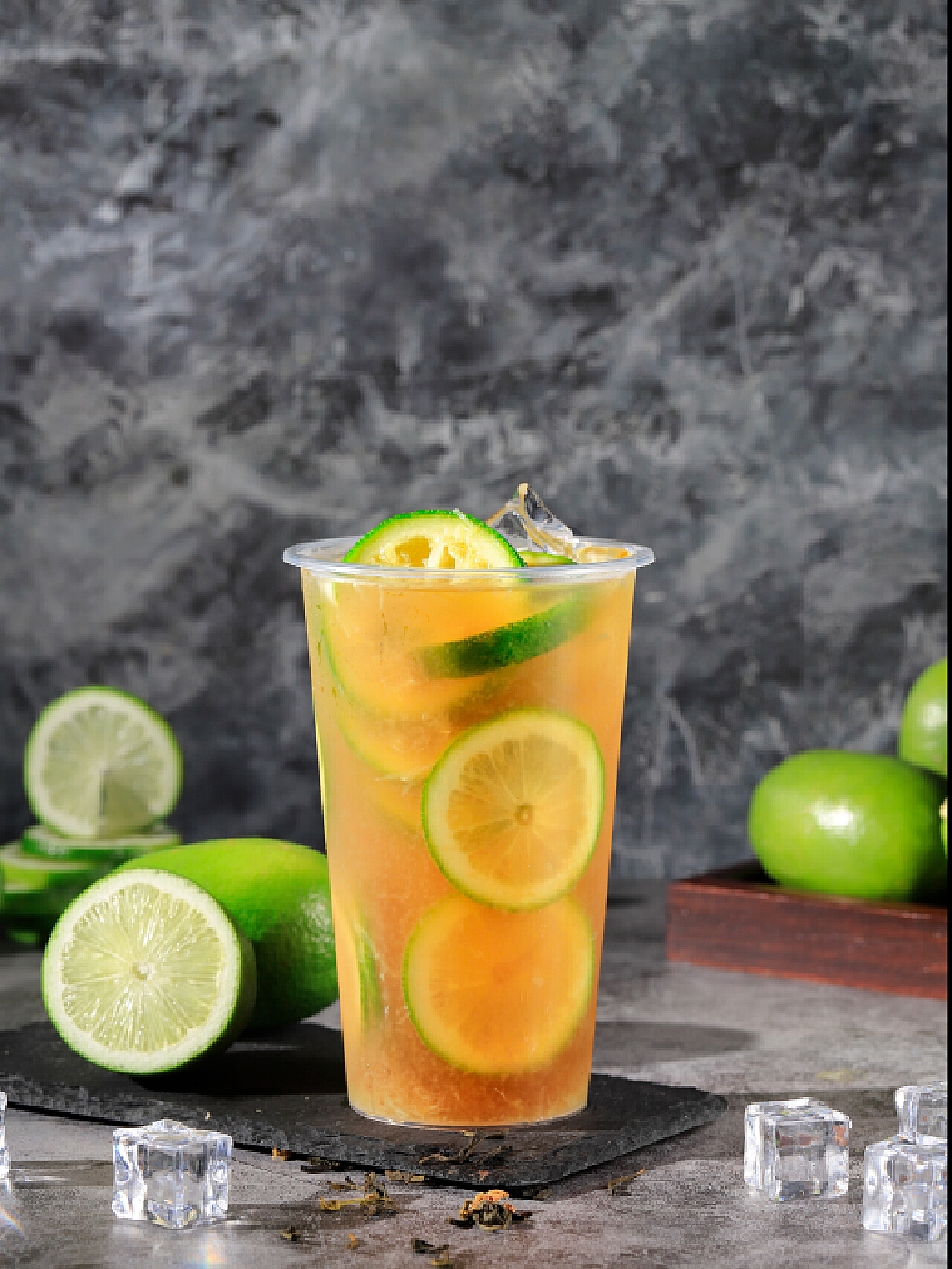 新的果汁橙汁 柠檬汁 芒果汁 黑加仑汁 草莓 番石榴汁840ML-阿里巴巴