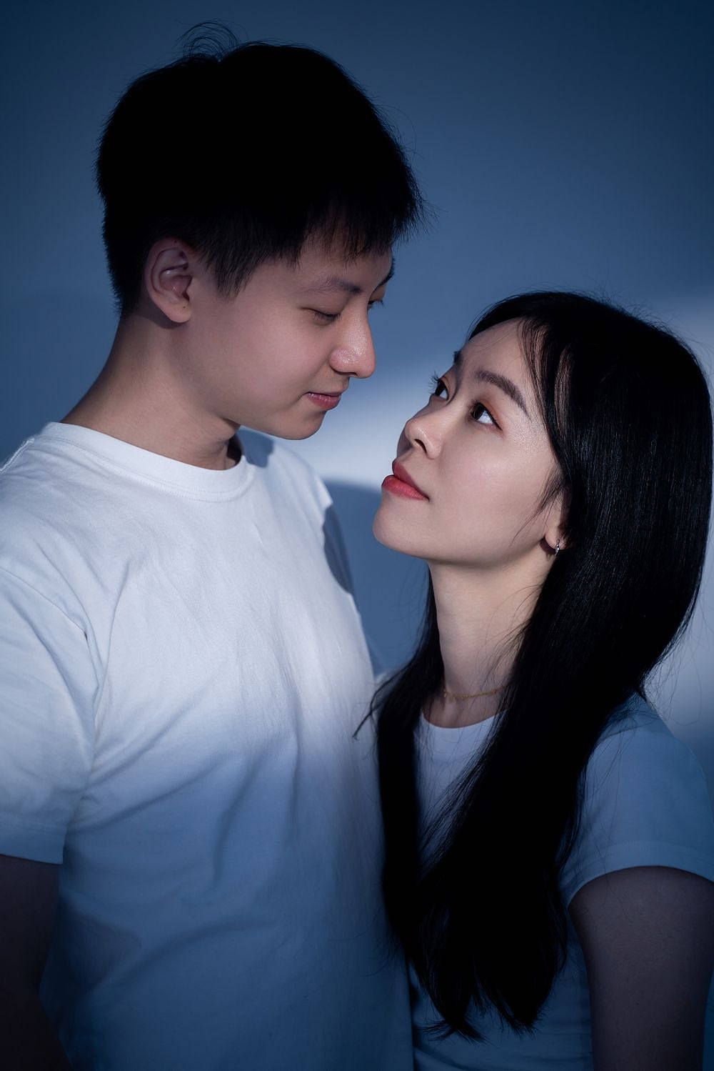 光影情侣写真（图ZMzQwNjExNjQw） - 人像摄影 - 站酷设计师辰音Azure原创素材 - 站酷ZCOOL