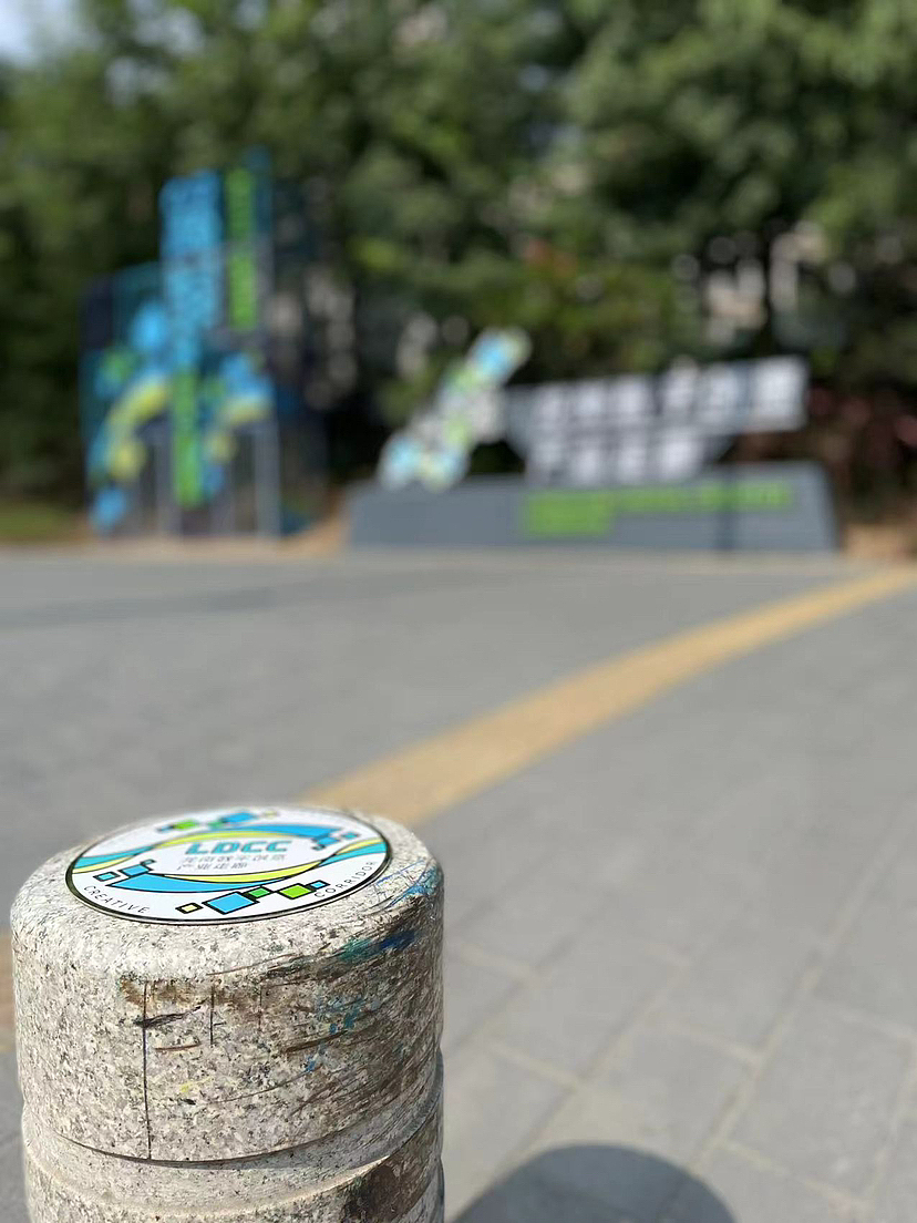 深圳市龙岗数字创意产业走廊城市细节体验与标识设计（图ZMzE2NjAyODE2） - 其他空间 - 站酷设计师愚者猫叔原创素材 - 站酷ZCOOL