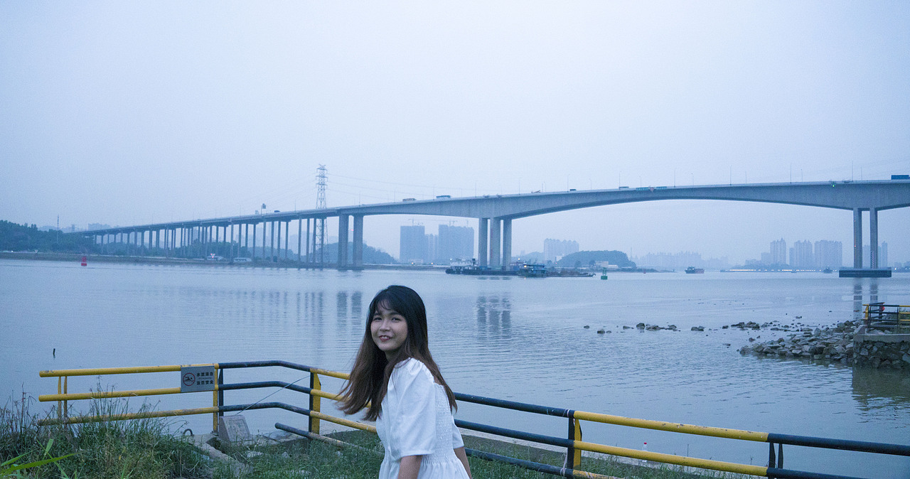 人物摄影-超百元少女与狗子