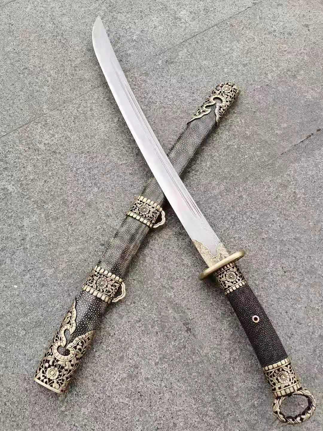 订制全鱼皮菊唐草手修铜装小腰刀