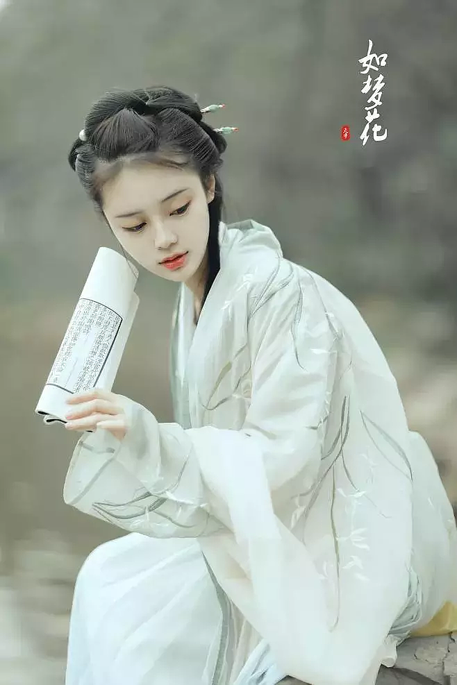 汉服（图ZMTQ3NTY1NTM2） - 绘画 - 站酷设计师Z98775456原创素材 - 站酷ZCOOL