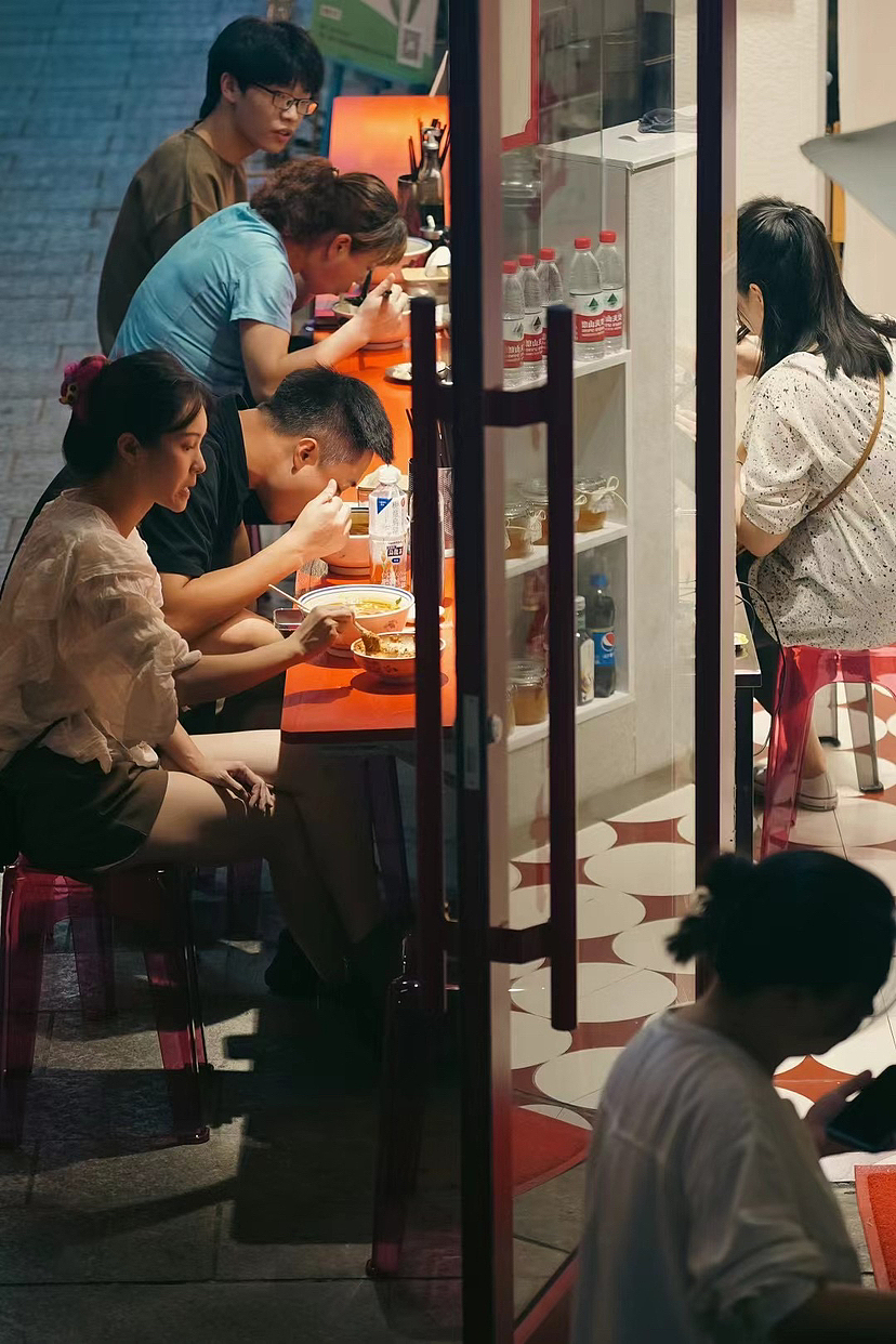 重庆日常GR3X日记（图ZMzYzNjM5MjA0） - 人文/纪实摄影 - 站酷设计师香蕉皮109原创素材 - 站酷ZCOOL