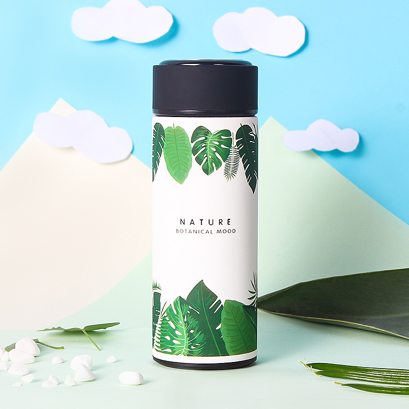 小清新保温杯（图ZMTE2MDYwMzEy） - 产品摄影 - 站酷设计师三维设计师夏天原创素材 - 站酷ZCOOL